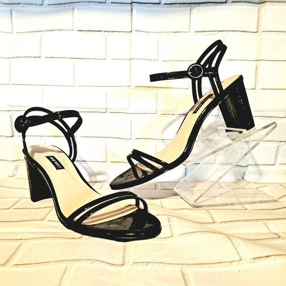 Black Daisy Strappy High Heel Sandals size 9.5 - Picture 5 of 9